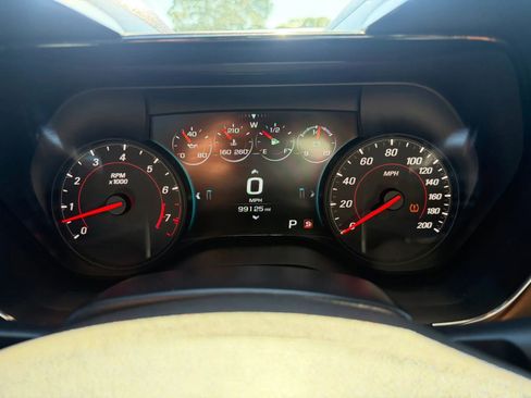 Used 2016 Chevrolet Camaro SS RWD image 19