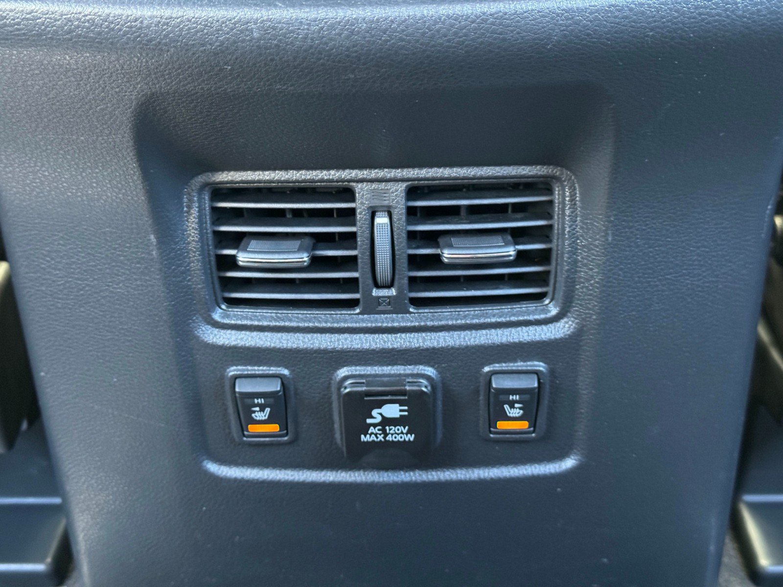Used 2016 Nissan Titan Platinum Reserve RWD image 34
