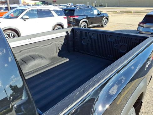 New 2026 Nissan Frontier PRO-4X w/ Pro-4x Convenience Package image 31