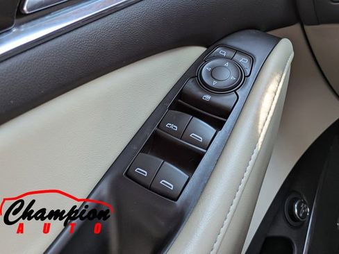 Used 2021 Buick Enclave Essence w/ Sound and Sites Package FWD image 31