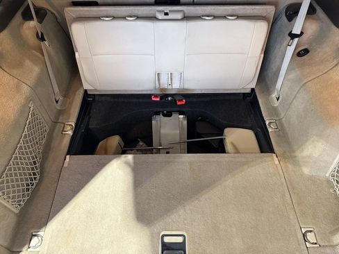 Used 2014 Mercedes-Benz E 350 4MATIC image 83