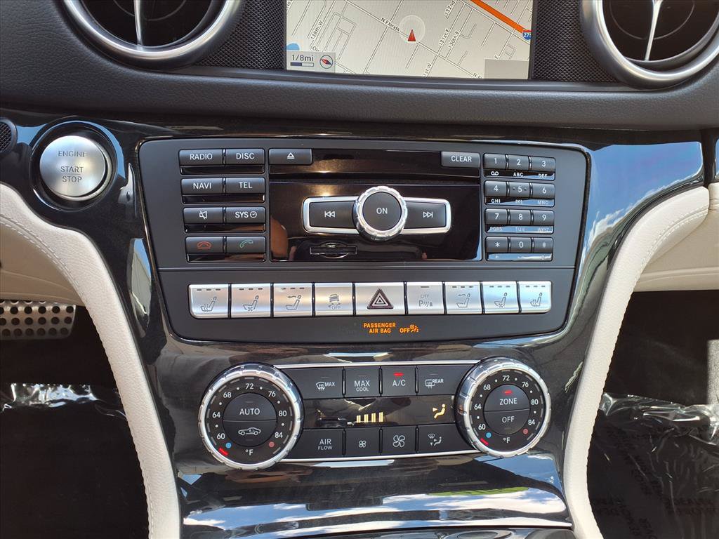 Used 2016 Mercedes-Benz SL 550 image 16