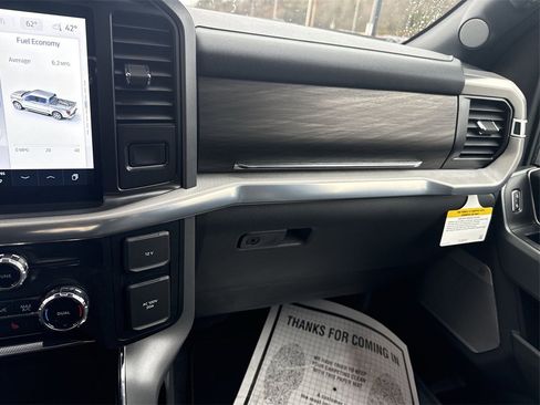 New 2025 Ford F150 Lariat w/ Equipment Group 501A Mid image 11