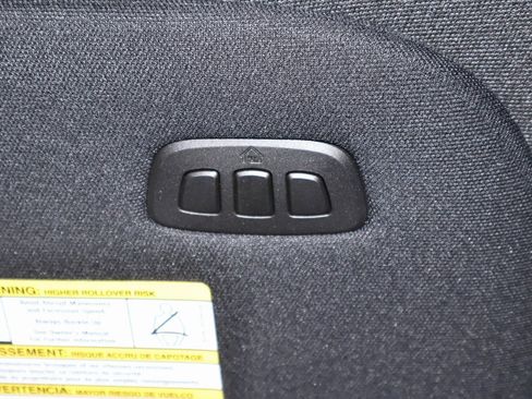 Certified 2024 Ford Expedition Platinum image 38