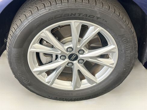 Used 2023 Audi Q3 2.0T Premium Plus w/ Premium Plus Package AWD/4WD image 37