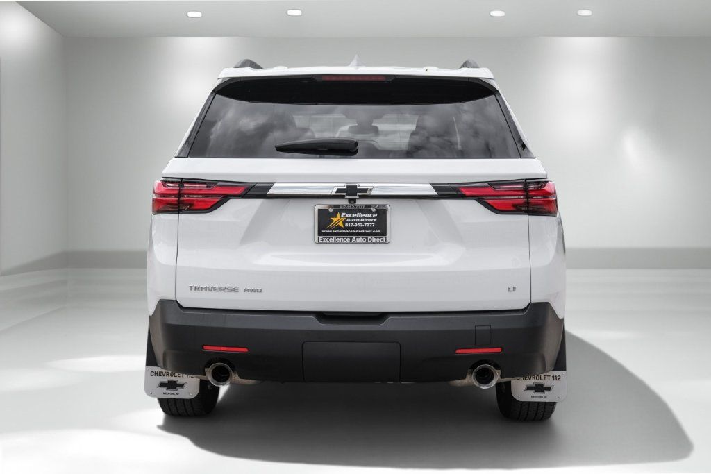 Used 2023 Chevrolet Traverse LT AWD/4WD image 9
