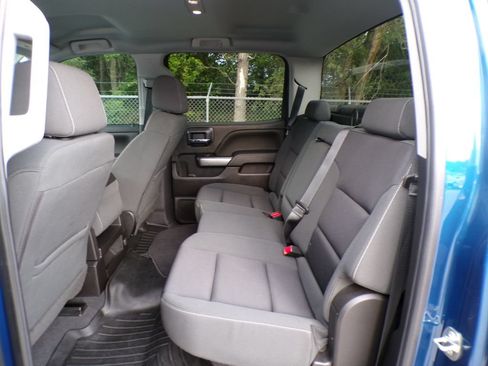 Used 2018 Chevrolet Silverado 1500 LT w/ All Star Edition AWD/4WD image 18