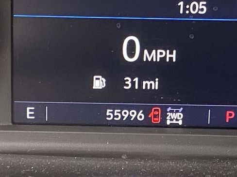 Used 2022 Chevrolet Silverado 1500 RST image 25