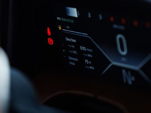 Used 2020 McLaren Speedtail RWD image 24