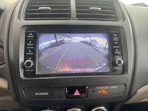 Used 2019 Mitsubishi Outlander Sport ES image 27