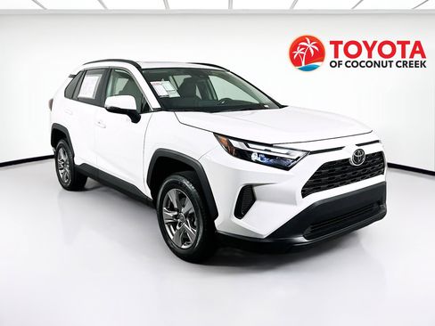 Used 2023 Toyota RAV4 XLE w/ Convenience Package image 1