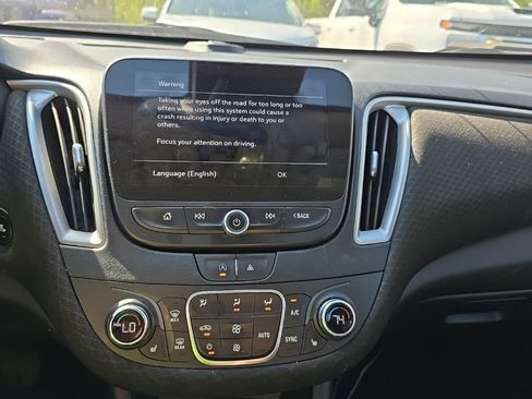 Used 2024 Chevrolet Malibu LT image 23