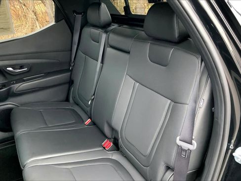 Used 2024 Hyundai Santa Cruz Night image 21