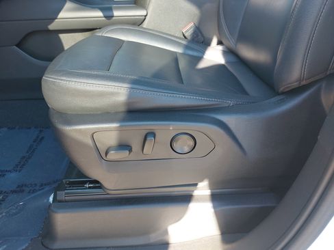 Used 2021 Chevrolet Suburban Z71 w/ Rear Media and Nav Package image 31