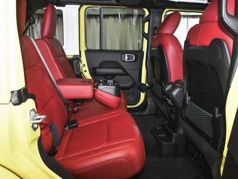 Used 2024 Jeep Wrangler Unlimited Rubicon 392 image 57