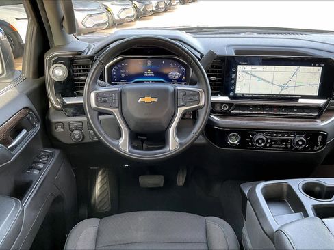 Certified 2023 Chevrolet Silverado 1500 LT image 6