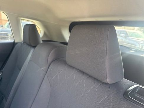 Used 2023 Toyota Corolla Cross LE FWD image 8