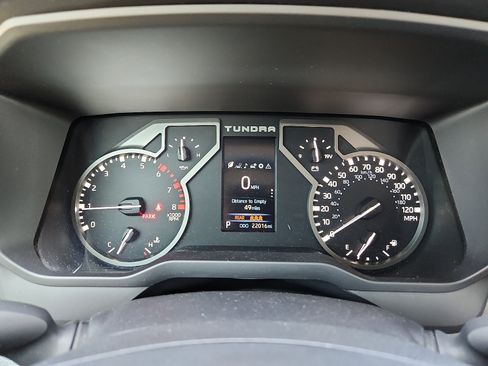 Used 2024 Toyota Tundra SR5 w/ SR5 Premium Package AWD/4WD image 17