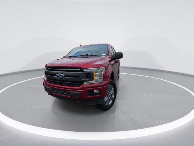 Used 2018 Ford F150 XLT w/ Equipment Group 302A Luxury AWD/4WD image 3