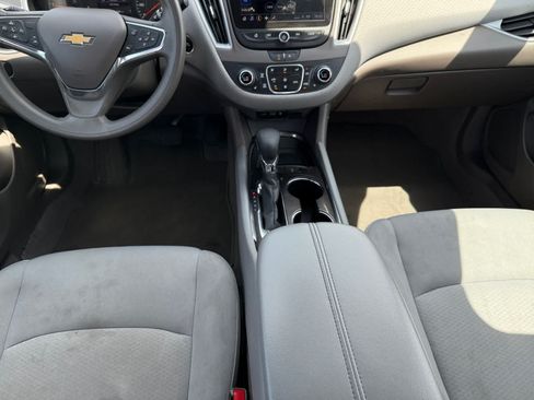 Used 2024 Chevrolet Malibu LT FWD image 18