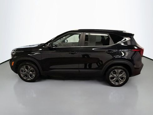 Used 2024 Kia Seltos S image 6