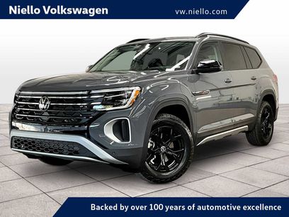 New 2026 Volkswagen Atlas Peak Edition