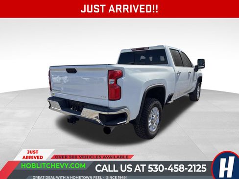 Used 2020 Chevrolet Silverado 2500 LTZ w/ LTZ Convenience Package AWD/4WD image 4
