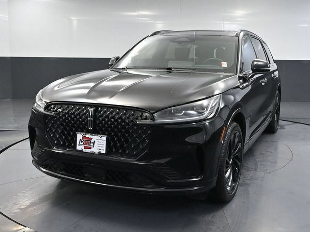 Used 2025 Lincoln Aviator Reserve w/ Jet Appearance Package AWD/4WD image 9