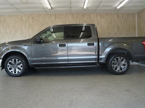 Used 2017 Ford F150 XLT RWD image 5