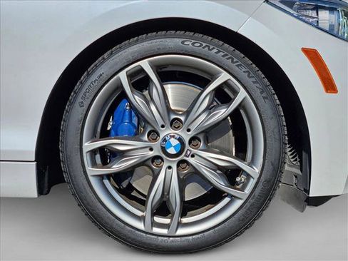 Used 2016 BMW M235i Coupe image 19