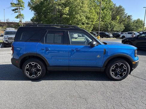 Used 2025 Ford Bronco Sport Outer Banks w/ Outer Banks Tech Package+ AWD/4WD image 8