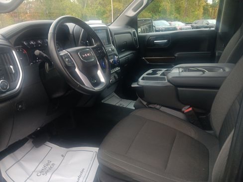 Used 2020 GMC Sierra 1500 SLE w/ SLE Value Package image 8