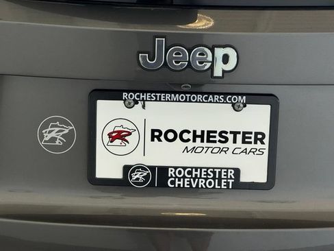 Used 2016 Jeep Renegade Limited AWD/4WD image 47