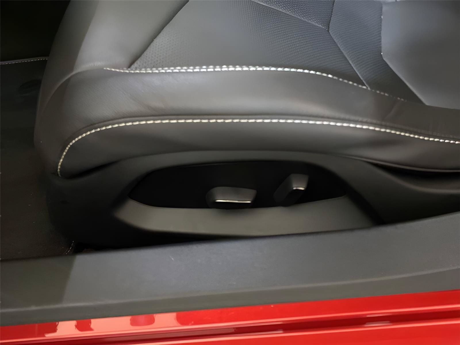 Used 2025 Chevrolet Corvette Z06 w/ Battery Protection Package RWD image 56
