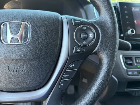 Certified 2023 Honda Ridgeline Sport image 18