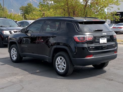 Used 2018 Jeep Compass Sport AWD/4WD image 8