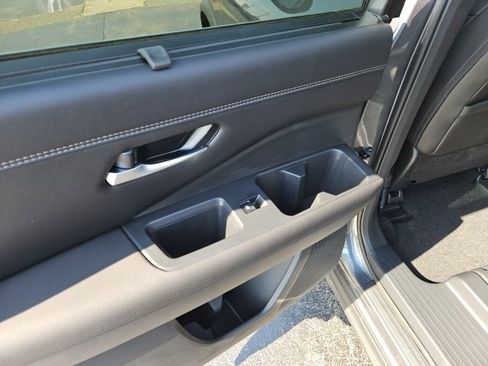 New 2025 Nissan Pathfinder Platinum image 20