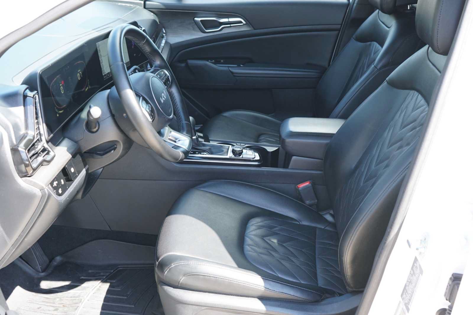 Used 2023 Kia Sportage X-Line w/ X-Line Premium Package AWD/4WD image 8