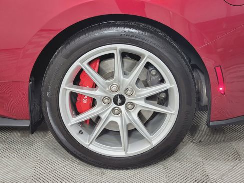 Used 2024 Ford Mustang GT Premium image 10