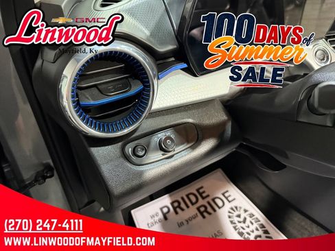 Used 2026 Chevrolet Trax LT FWD image 14