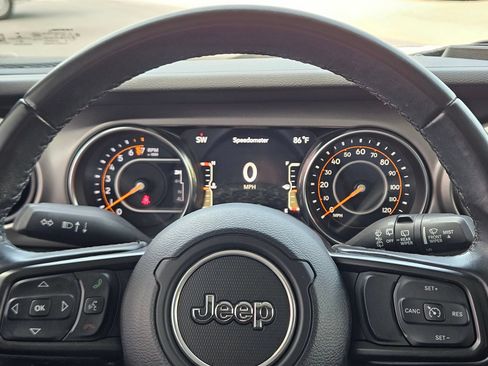 Used 2020 Jeep Wrangler Unlimited Sport S AWD/4WD image 17