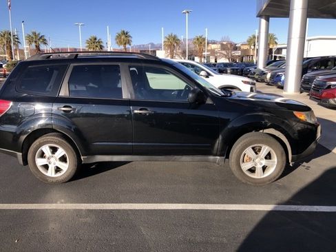 Used 2013 Subaru Forester 2.5X w/ Popular Pkg 2 image 3