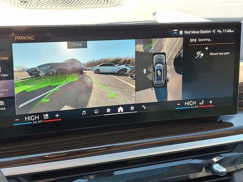 Certified 2024 BMW X7 xDrive40i w/ Premium Package image 20