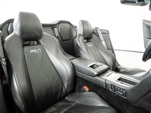 Used 2011 Aston Martin DBS Volante RWD image 17