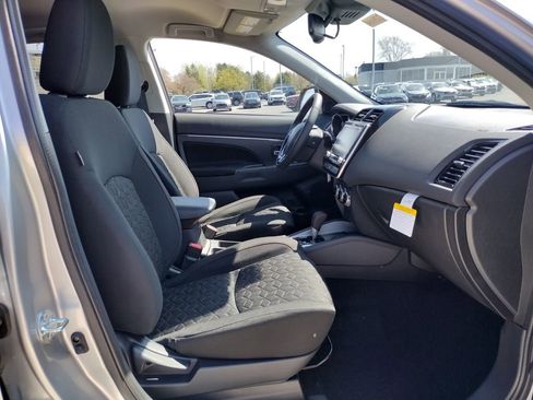 New 2026 Mitsubishi Outlander Sport LE AWD/4WD image 10
