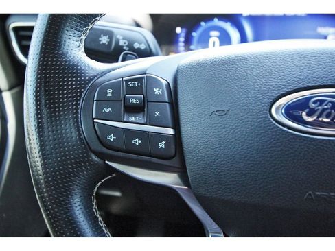 Used 2020 Ford Explorer ST w/ Premium Technology Package image 18