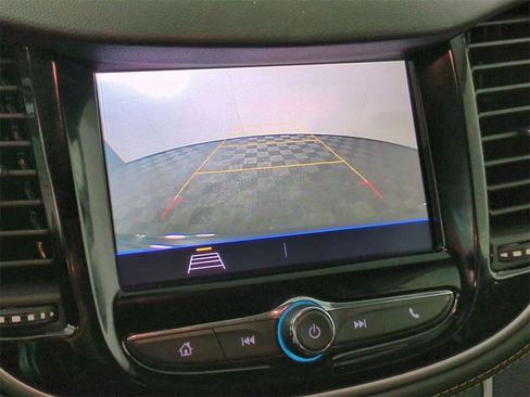 Certified 2022 Chevrolet Trax LT w/ Midnight Edition image 14