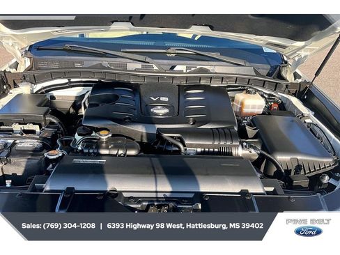 Used 2019 Nissan Armada Platinum w/ Captain's Chairs Package RWD image 8