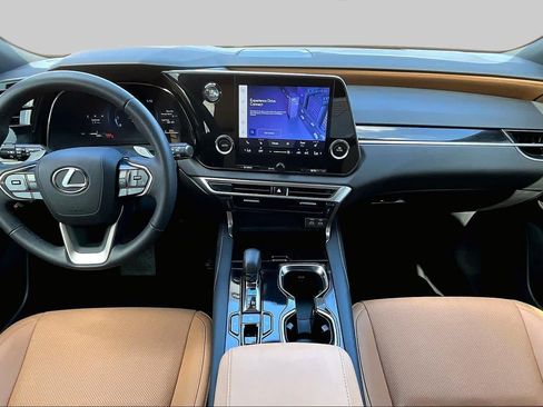 Used 2025 Lexus RX 350 FWD w/ Technology Package image 16