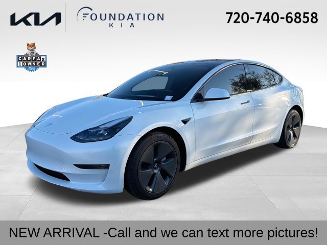 Used 2023 Tesla Model 3 Standard Range RWD image 1